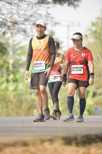 BIB: 412, 46800, 484
                            <button type="button" onclick="openModal(8349725)" class="btn btn-primary btn-sm float-right btn-popup" data-toggle="modal" data-target=".modal-high-quality">
                        <i class="fas fa-shopping-cart"></i> Add to Cart
                    </button>
                                            <button type="button" onclick="isThisMe(8349725, true)" class="btn btn-success btn-sm float-right btn-popup btn-isme hidden" data-toggle="tooltip" data-placement="bottom" title="นี่คือรูปของคุณใช่ไหม คลิกที่นี่เพื่อเอาเข้าอัลบั้ม">
                        <i class="fas fa-plus"></i> Add to album
                    </button>
                    <button type="button" onclick="isThisMe(8349725, false)" class="btn btn-warning btn-sm float-right btn-popup btn-isnotme hidden">
                        <i class="fas fa-ban"></i> Remove from album
                    </button>